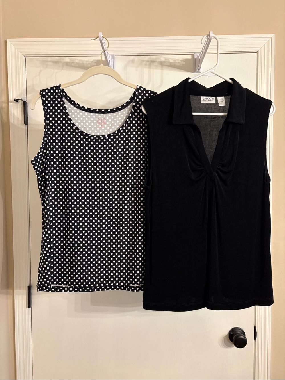 Chico’s Medium sleeveless tank tops